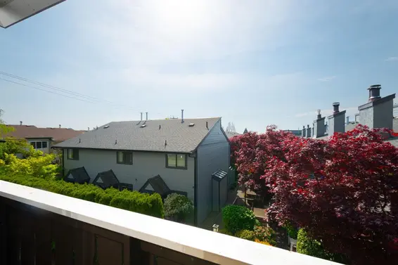 114 1345 Chesterfield Avenue, North Vancouver For Sale - image 10