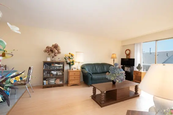 114 1345 Chesterfield Avenue, North Vancouver For Sale - image 6