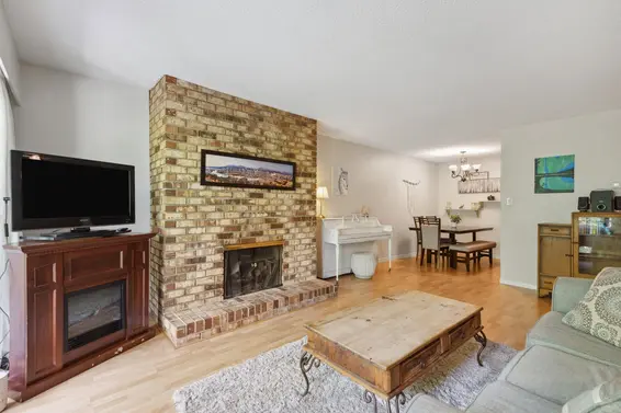306 1385 Draycott Road, North Vancouver For Sale - image 4