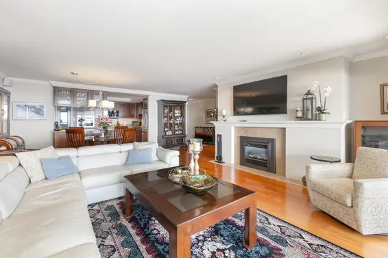 33 2250 Folkestone Way, West Vancouver For Sale - image 5