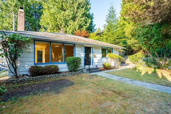 3084 Paisley Road, North Vancouver For Sale - image 4