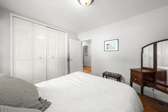 2010 Mackay Avenue, North Vancouver For Sale - image 17