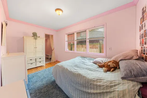 2010 Mackay Avenue, North Vancouver For Sale - image 18