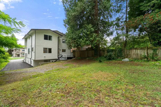 660 East 22nd Street, North Vancouver For Sale - image 39