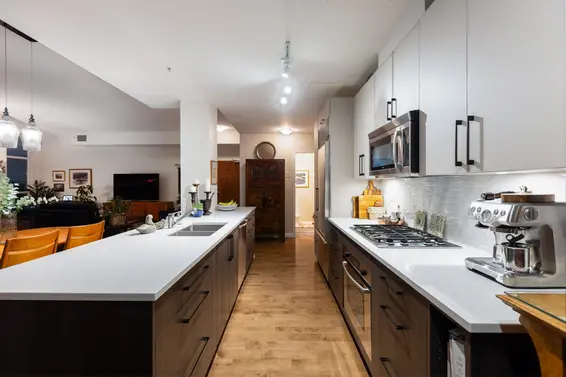 PH2301 188 East Esplanade Avenue, North Vancouver For Sale - image 11