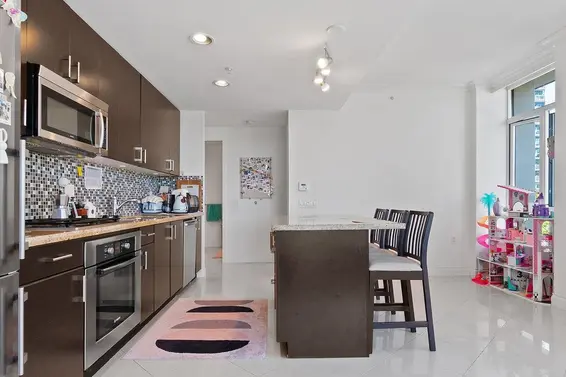 602 162 Victory Ship Way, North Vancouver For Sale - image 10