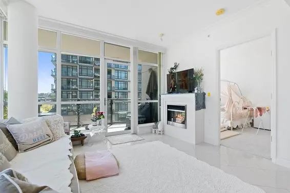 602 162 Victory Ship Way, North Vancouver For Sale - image 5