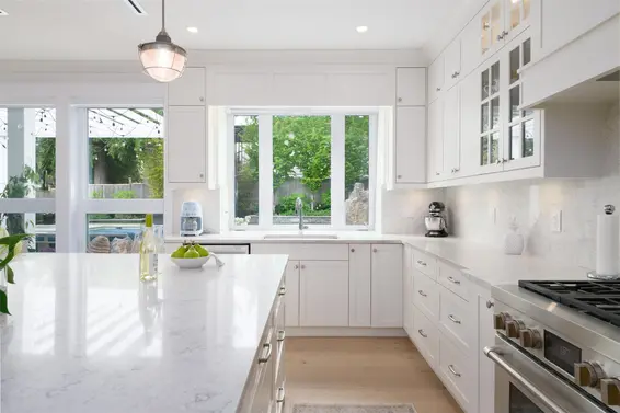 3715 Campbell Avenue, North Vancouver For Sale - image 12