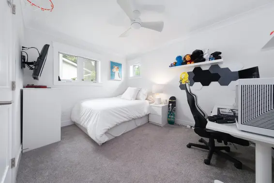 3715 Campbell Avenue, North Vancouver For Sale - image 21