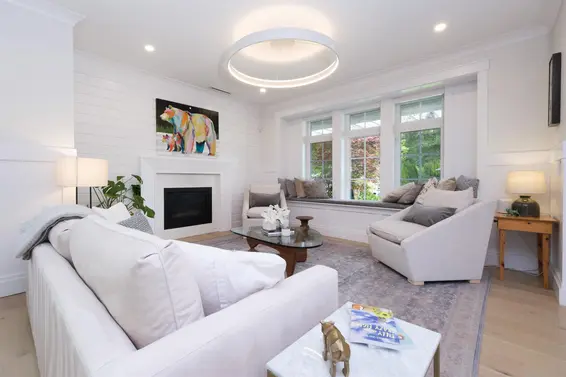 3715 Campbell Avenue, North Vancouver For Sale - image 4