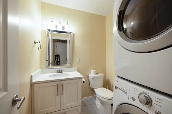 111 Bonnymuir Drive, West Vancouver For Sale - image 21