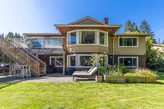 91 Deep Dene Place, West Vancouver For Sale - image 32