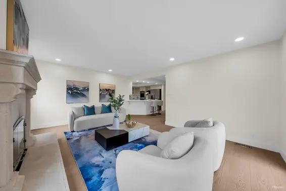 4030 Ripple Road, West Vancouver For Sale - image 12
