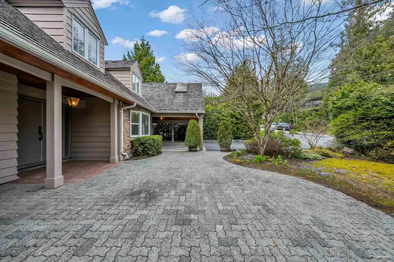 4030 Ripple Road, West Vancouver For Sale - image 3