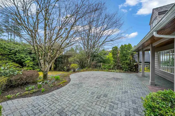 4030 Ripple Road, West Vancouver For Sale - image 4