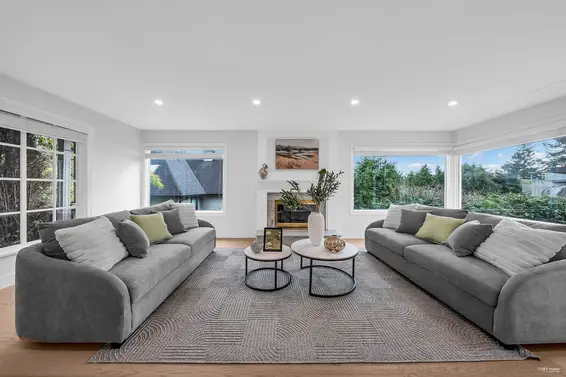 4030 Ripple Road, West Vancouver For Sale - image 6