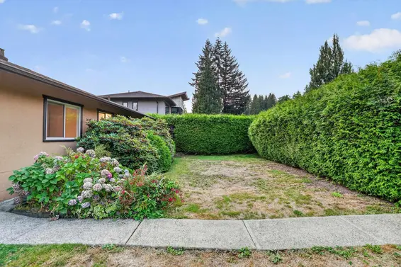 799 Donegal Place, North Vancouver For Sale - image 21