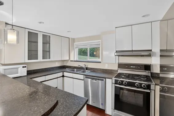 799 Donegal Place, North Vancouver For Sale - image 26