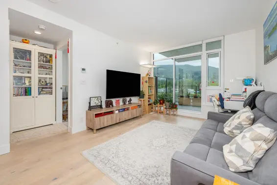 510 2780 Valley Centre Avenue, North Vancouver For Sale - image 4