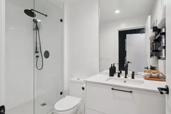 142 545 East 2nd Street, North Vancouver For Sale - image 10