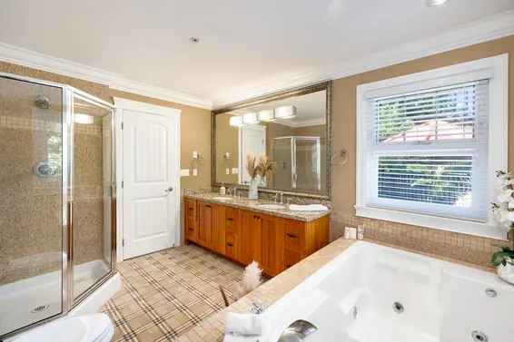 5671 Westport Road, West Vancouver For Sale - image 22