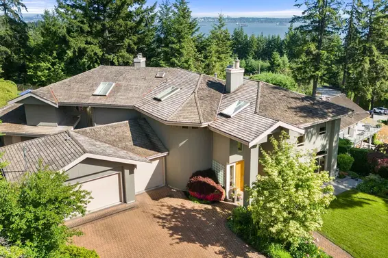 4406 Woodpark Road, West Vancouver For Sale - image 2