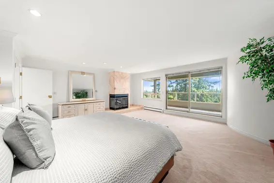 4406 Woodpark Road, West Vancouver For Sale - image 23