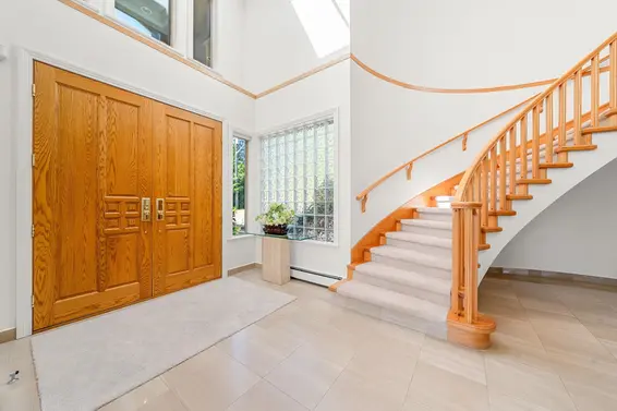 4406 Woodpark Road, West Vancouver For Sale - image 7