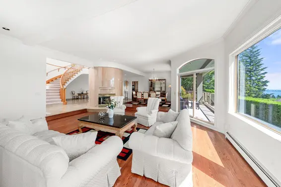 4406 Woodpark Road, West Vancouver For Sale - image 8