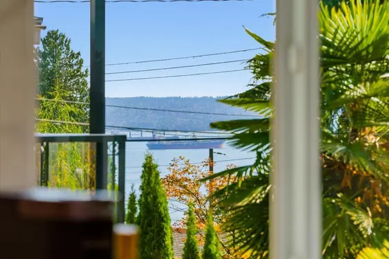990 Leyland Street, West Vancouver For Sale - image 25