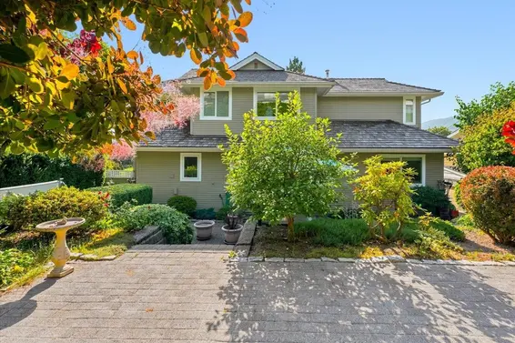 990 Leyland Street, West Vancouver For Sale - image 4