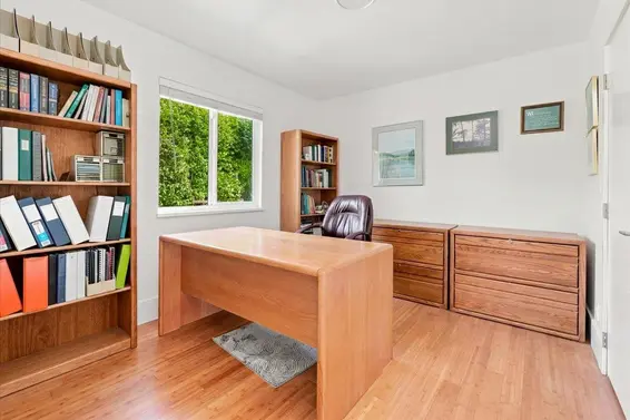 990 Leyland Street, West Vancouver For Sale - image 40