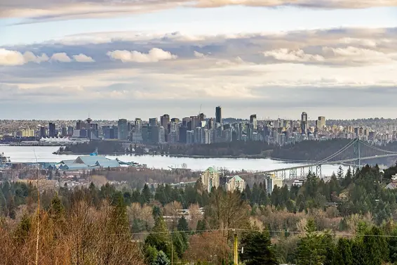 797 Eyremount Drive, West Vancouver For Sale - image 5