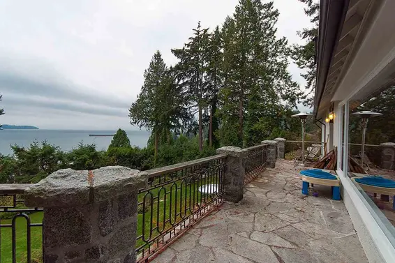 3290 Mathers Avenue, West Vancouver For Sale - image 10