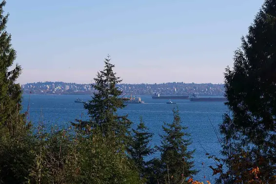 3290 Mathers Avenue, West Vancouver For Sale - image 13