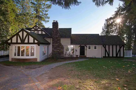 3290 Mathers Avenue, West Vancouver For Sale - image 2