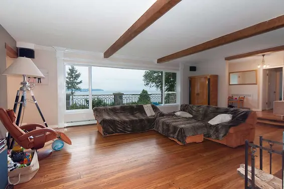 3290 Mathers Avenue, West Vancouver For Sale - image 4