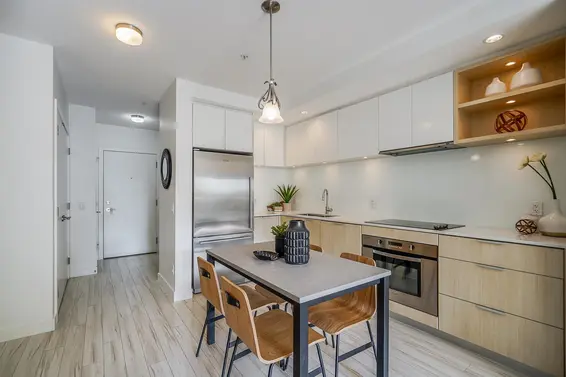 214 111 East 3rd Street, Vancouver For Sale - image 2