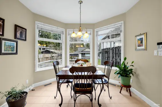 2244 Edgemont Boulevard, North Vancouver For Sale - image 11