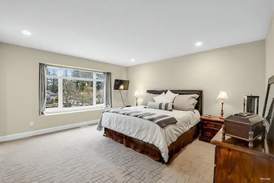 2244 Edgemont Boulevard, North Vancouver For Sale - image 15