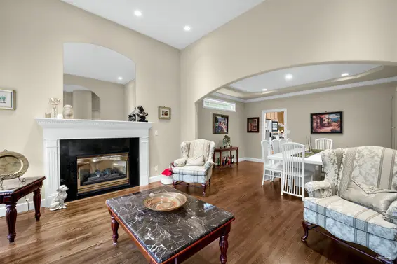 2244 Edgemont Boulevard, North Vancouver For Sale - image 3