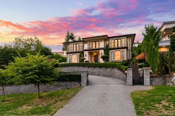 1485 Camelot Road, West Vancouver For Sale - image 2