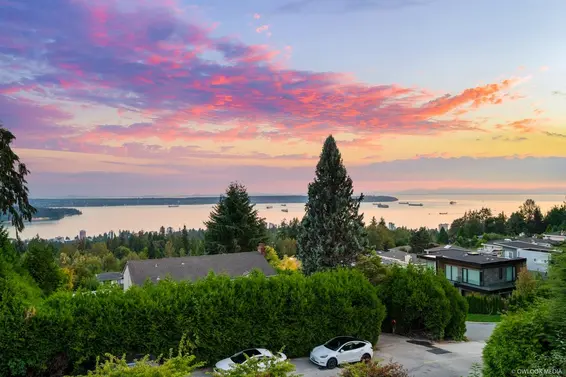 1485 Camelot Road, West Vancouver For Sale - image 3