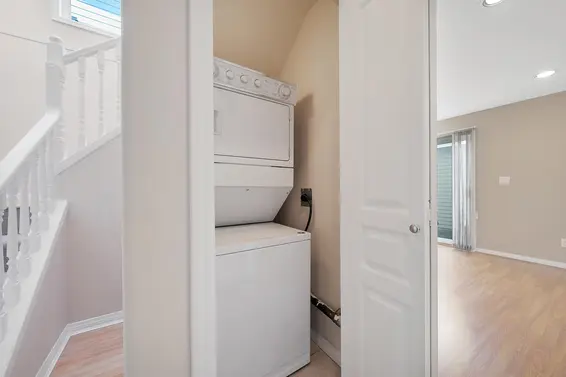 235 West 19th Street, North Vancouver For Sale - image 15