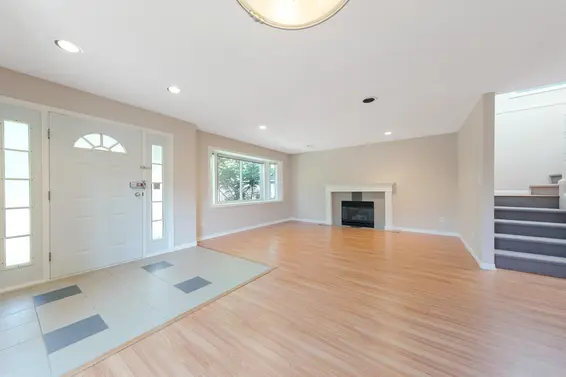 235 West 19th Street, North Vancouver For Sale - image 16
