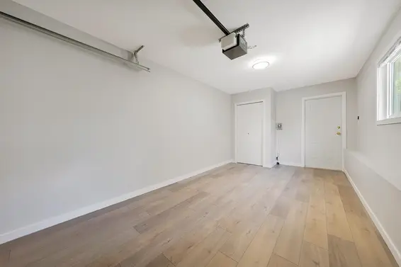 235 West 19th Street, North Vancouver For Sale - image 30