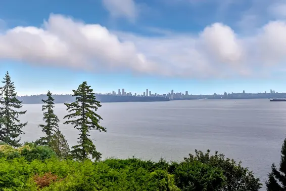 3654 Creery Avenue, West Vancouver For Sale - image 1
