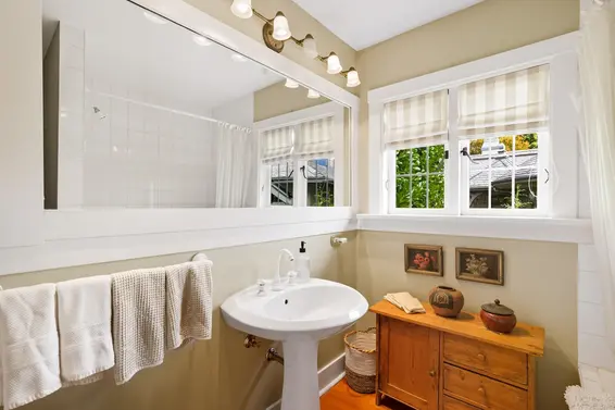 3654 Creery Avenue, West Vancouver For Sale - image 24
