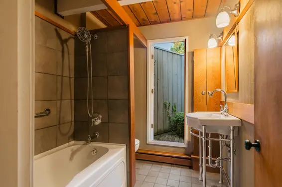 6222 St. Georges Avenue, West Vancouver For Sale - image 36