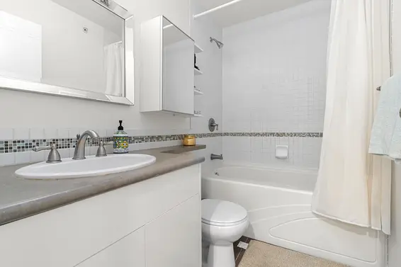 8534 Seascape Court, West Vancouver For Sale - image 24